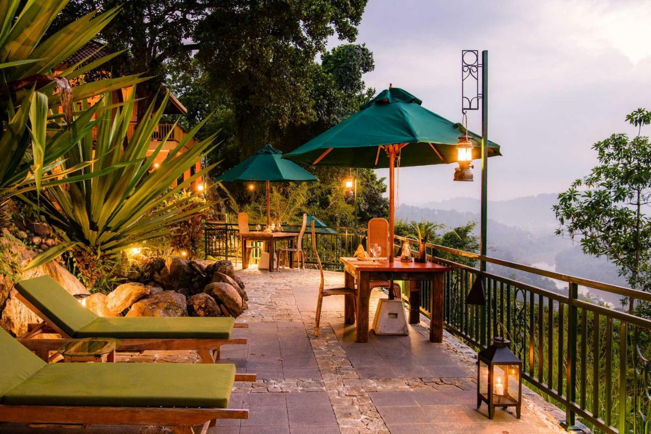 Villa Rosa Kandy Bagian luar foto