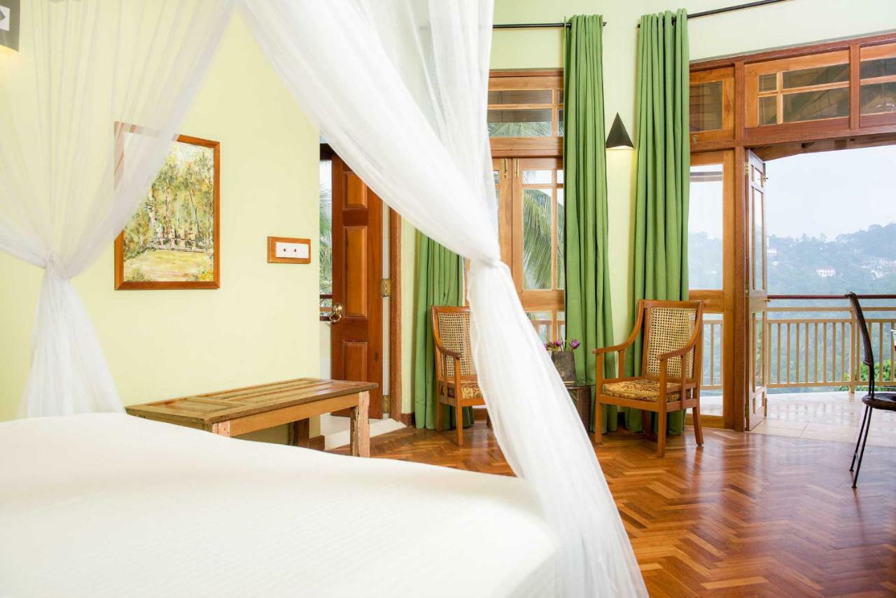 Villa Rosa Kandy Bagian luar foto