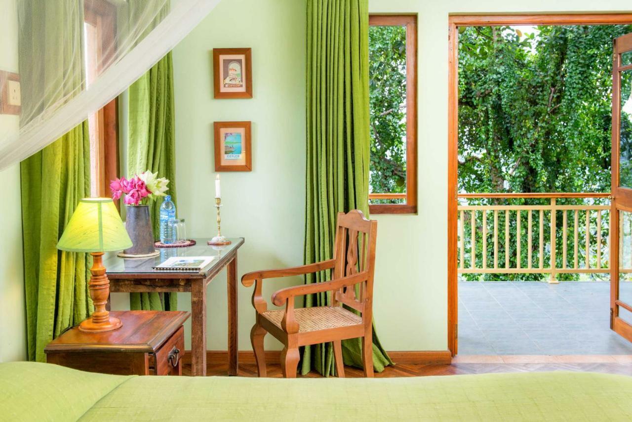 Villa Rosa Kandy Bagian luar foto