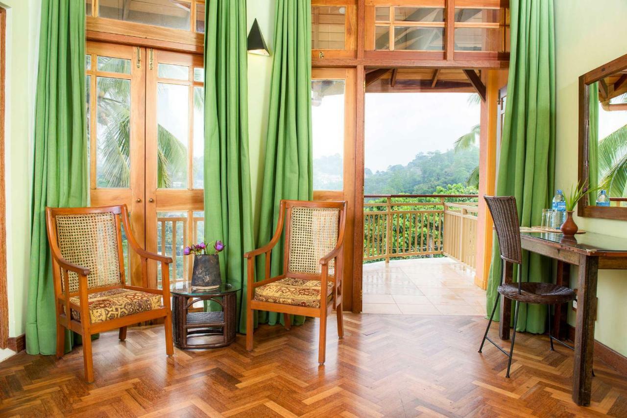 Villa Rosa Kandy Bagian luar foto